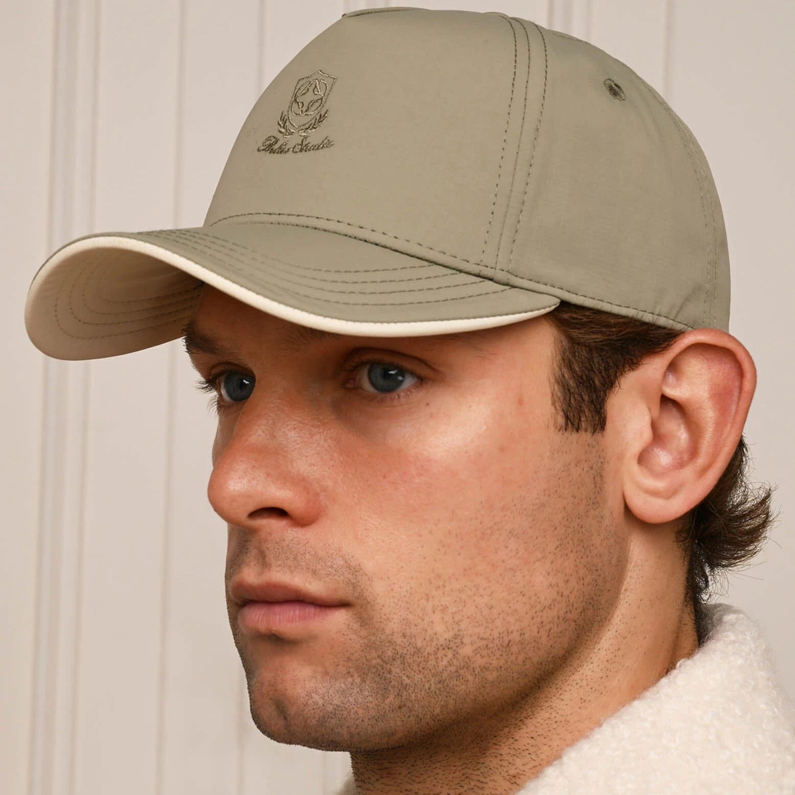 Model Front View of Belier Crest Logo Taupe Cap BA006TPE